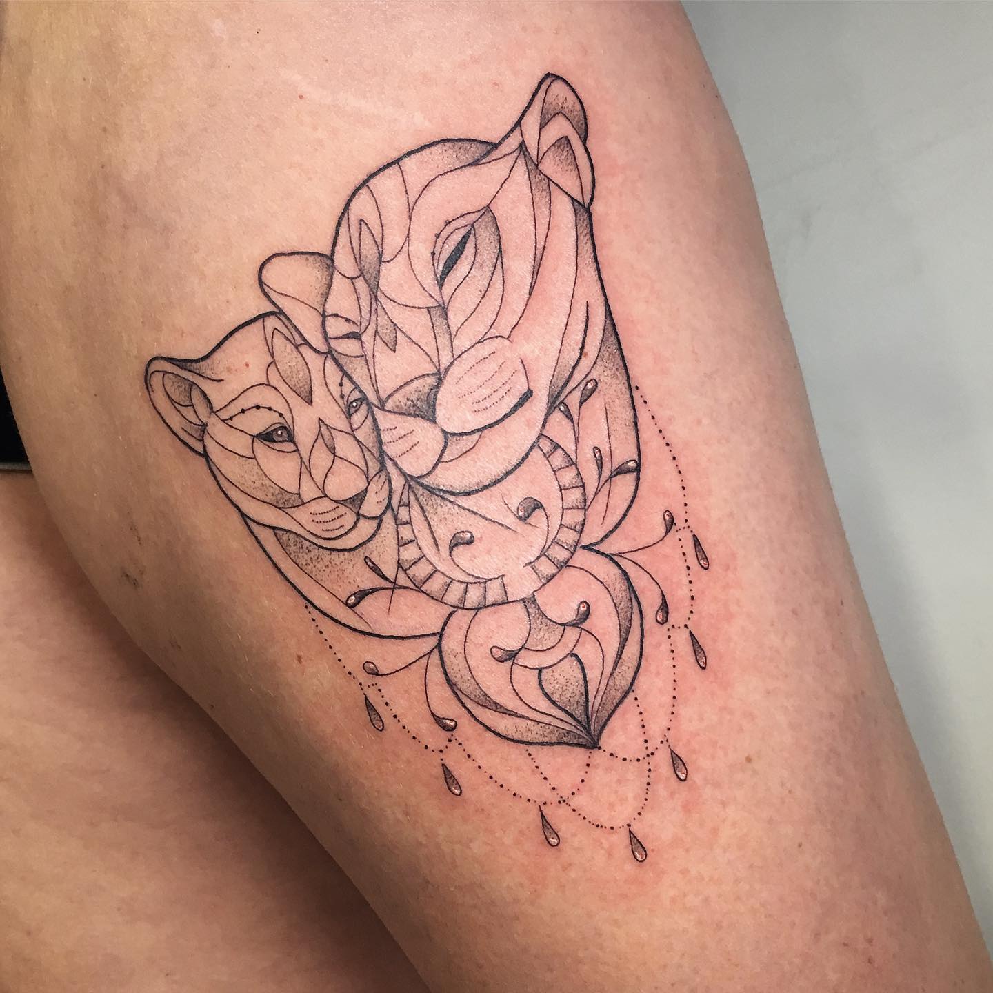 Leona Madre Hija Tatuaje