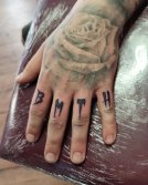 Palabras Letras Tatuajes de nudillos