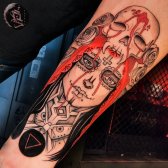 Tatuaje de Santa Muerte en negro y rojo.