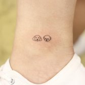 Tatuaje de tobillo de cachorro lindo