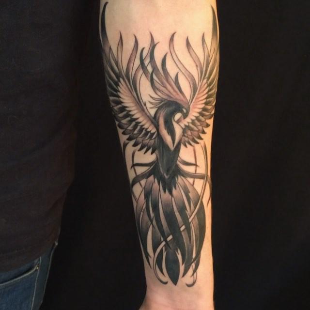 tatuaje brazo de hombre 241