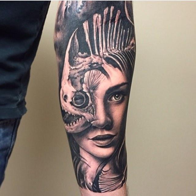 tatuaje brazo de hombre 601