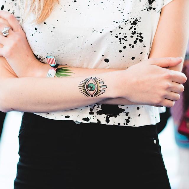 tatuaje brazo de mujer 861