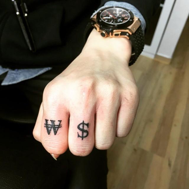 tatuaje dedos 381