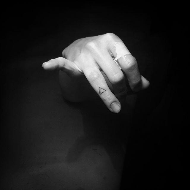tatuaje dedos 601