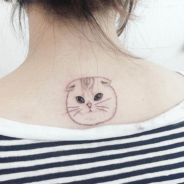 tatuaje espalda para mujer 1031