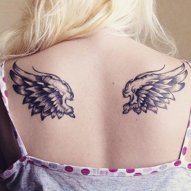 tatuaje espalda para mujer 41