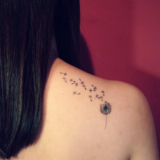 tatuaje espalda para mujer 501