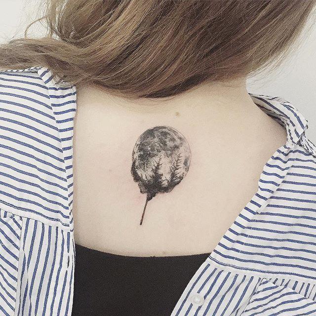 tatuaje espalda para mujer 541