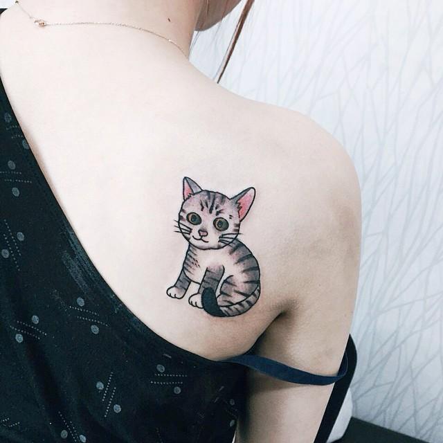 tatuaje espalda para mujer 71
