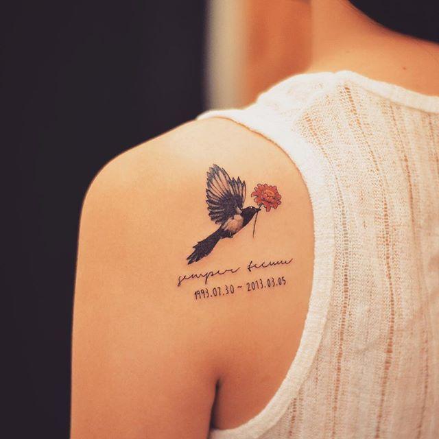 tatuaje espalda para mujer 711