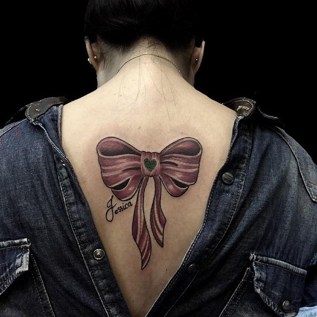 tatuaje espalda para mujer 721