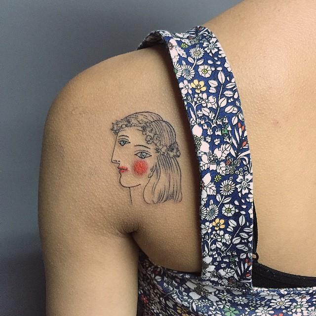 tatuaje espalda para mujer 751
