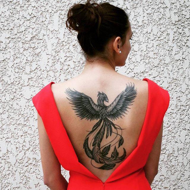 tatuaje espalda para mujer 761