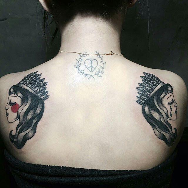 tatuaje espalda para mujer 861
