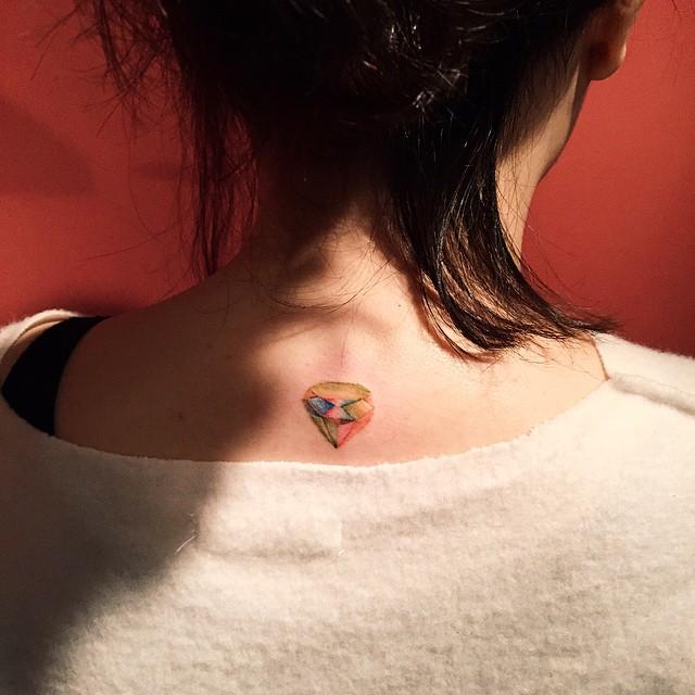 tatuaje espalda para mujer 981
