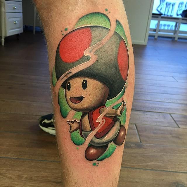 tatuaje hombre en la pierna 481