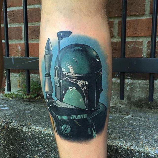 tatuaje hombre en la pierna 501