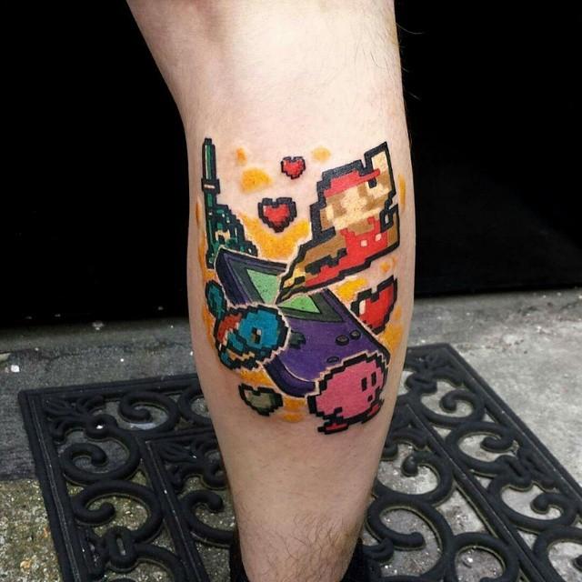 tatuaje hombre en la pierna 751