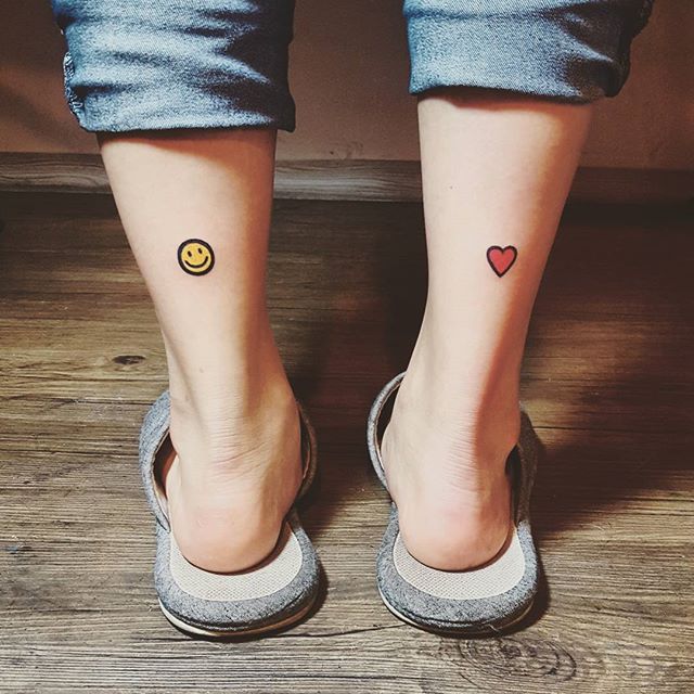 tatuaje mujer en la pierna 51