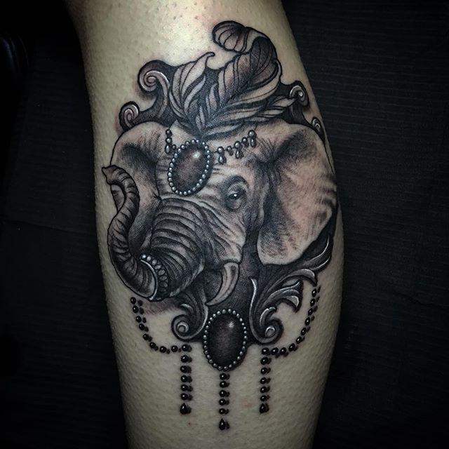tatuaje elefantes 471