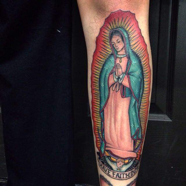 tatuaje virgen maria 391