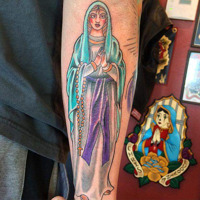 tatuaje virgen maria 461