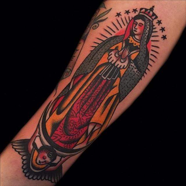 tatuaje virgen maria 541