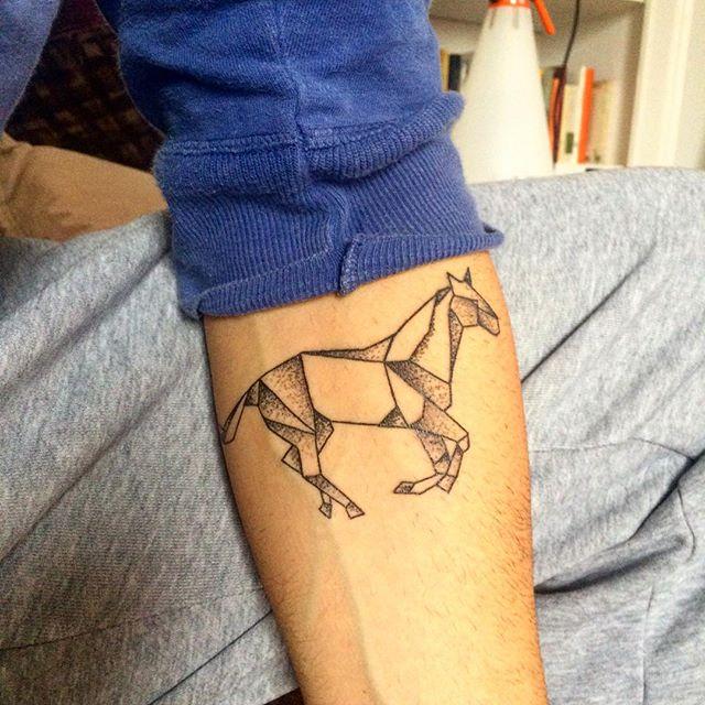 tatuaje caballo 351