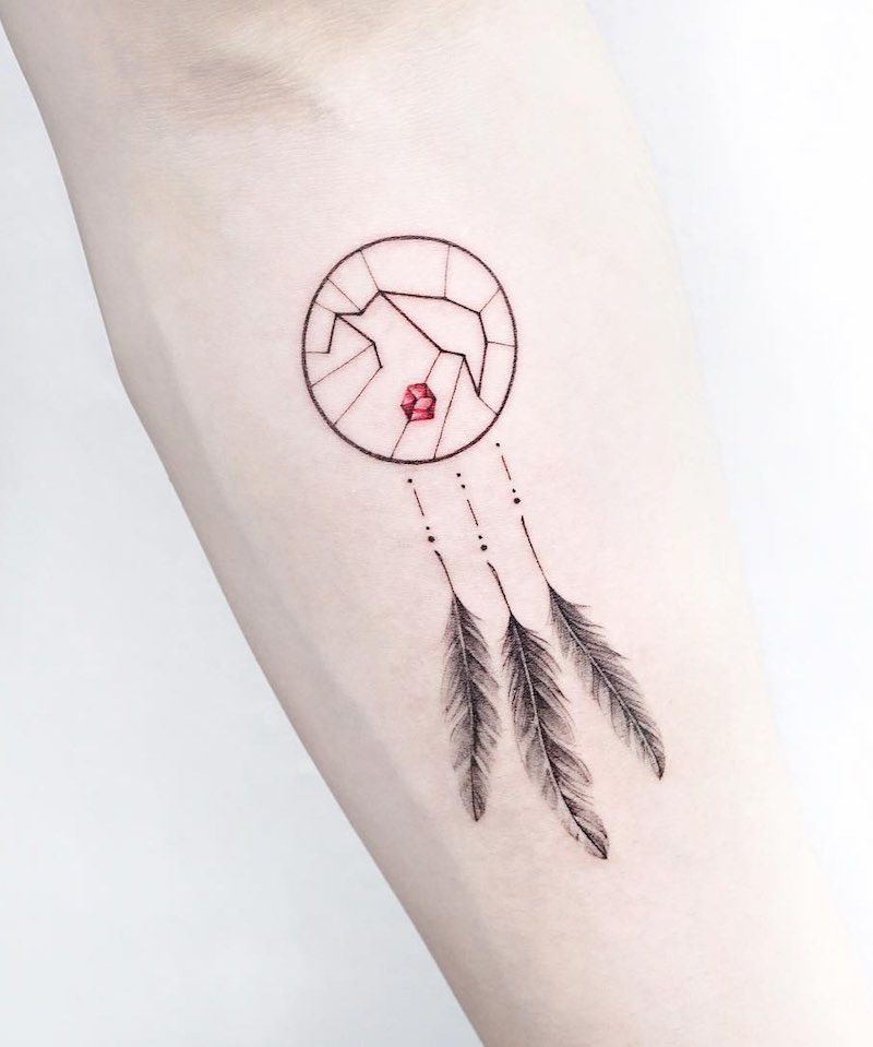 Un Tatuaje de pluma de este año Un Tatuaje de pluma de este año