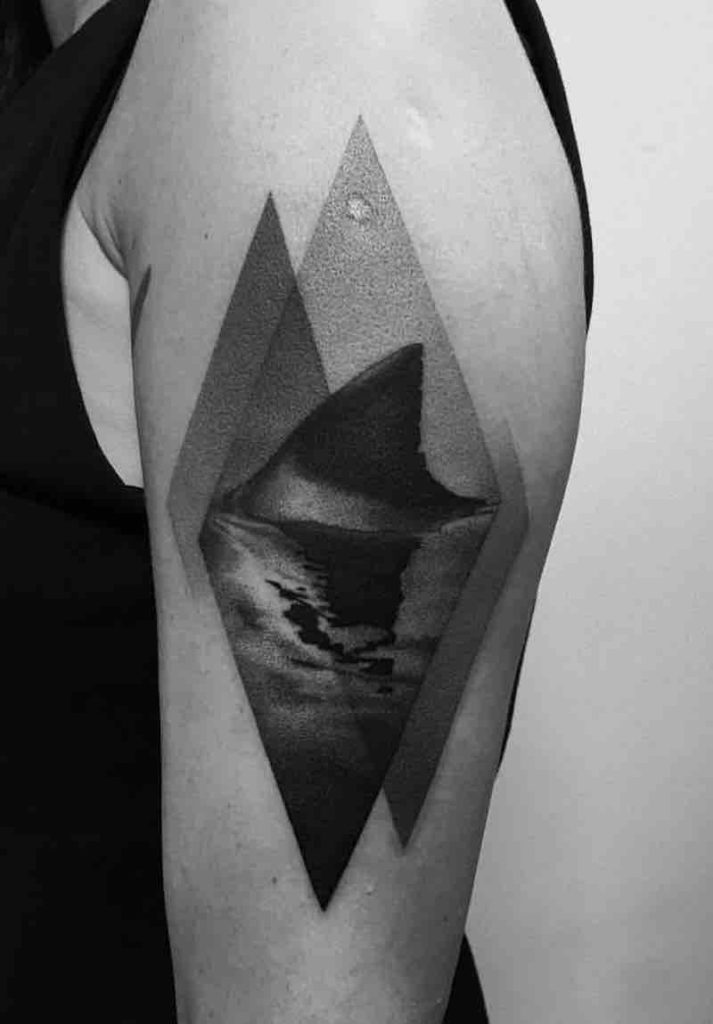tatuaje de tiburón perfecto para hombre y mujer tatuaje de tiburón perfecto para hombre y mujer