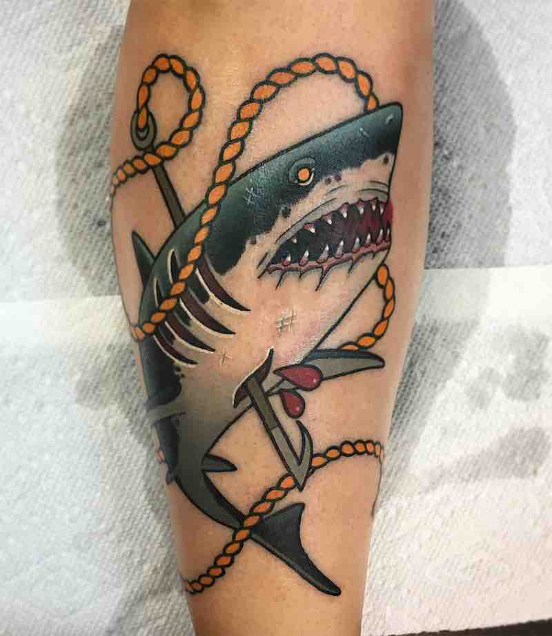 tatuaje de tiburón perfecto para hombre tatuaje de tiburón perfecto para hombre
