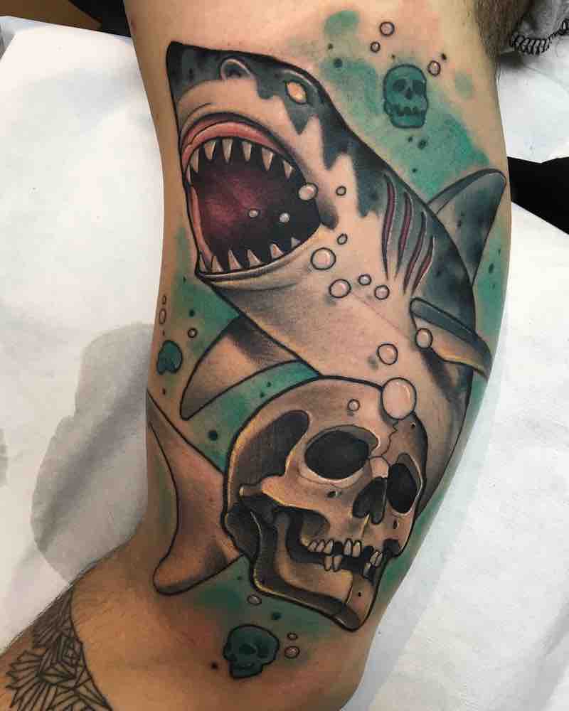tatuaje de tiburón para mujeres tatuaje de tiburón para mujeres