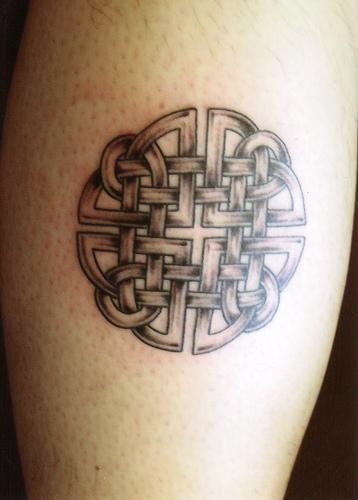 131-nudo-lazo-tattoo