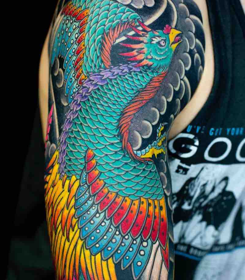 Increible tatuaje de fénix Increible tatuaje de fénix