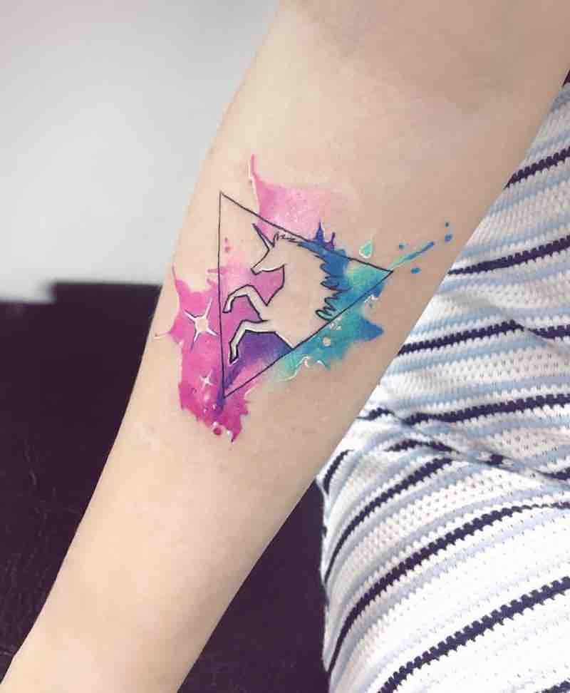 tatuaje de unicornio perfecto para mujeres y hombres tatuaje de unicornio perfecto para mujeres y hombres