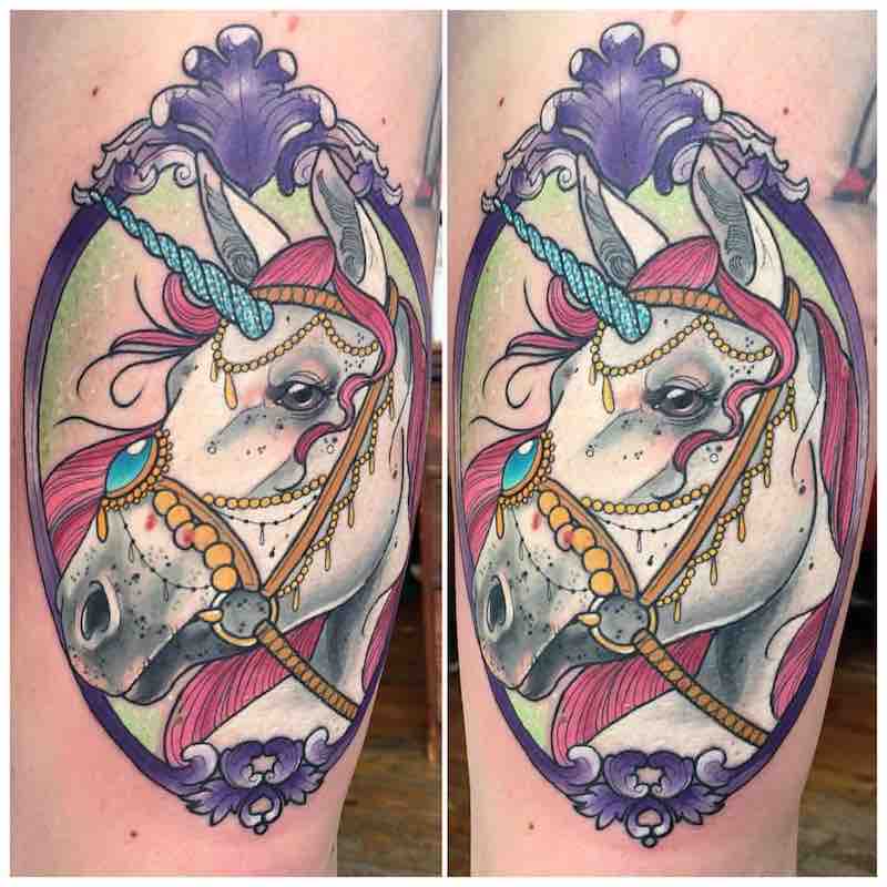 Un tatuaje de unicornio de este año Un tatuaje de unicornio de este año