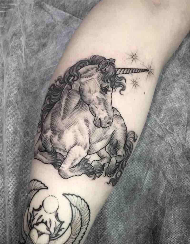 tatuaje de unicornio perfecto para mujeres y hombres tatuaje de unicornio perfecto para mujeres y hombres