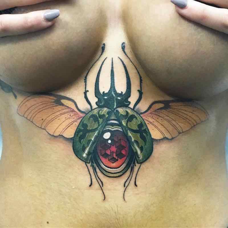 tatuaje de escarabajo perfecto para hombre tatuaje de escarabajo perfecto para hombre