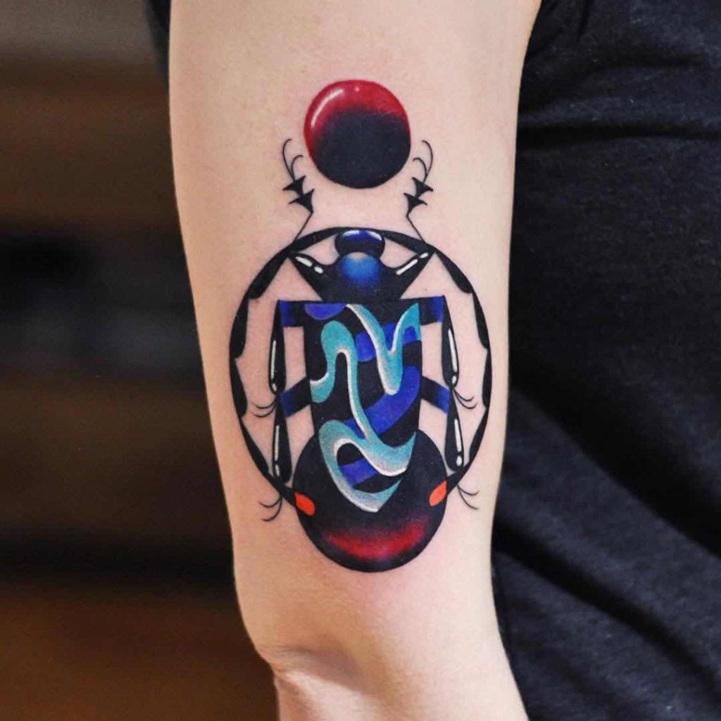 tatuaje de escarabajo para hombre tatuaje de escarabajo para hombre
