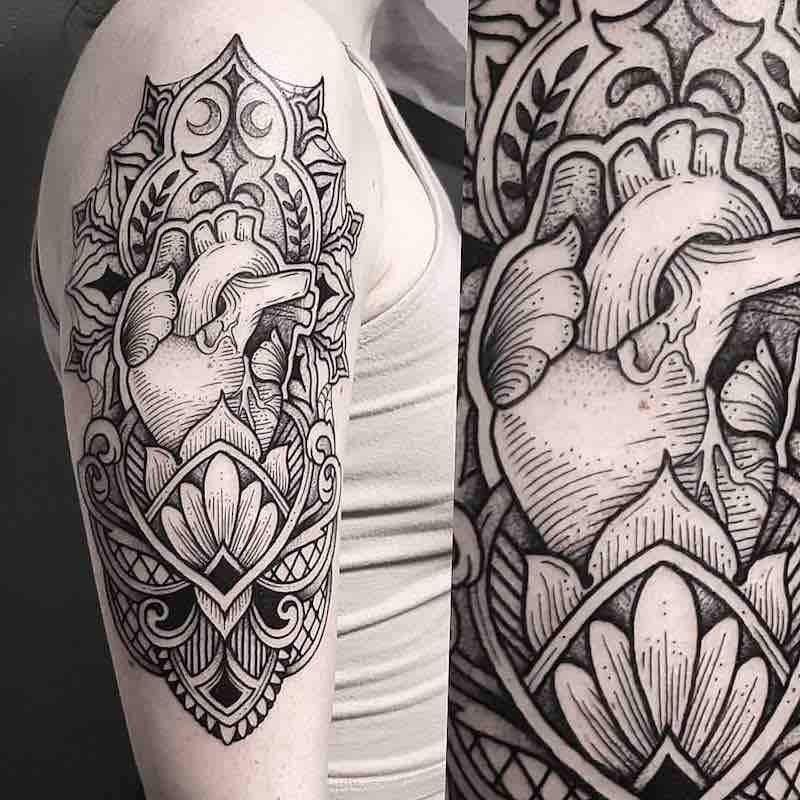 tatuaje de corazón perfecto para hombre y mujer tatuaje de corazón perfecto para hombre y mujer