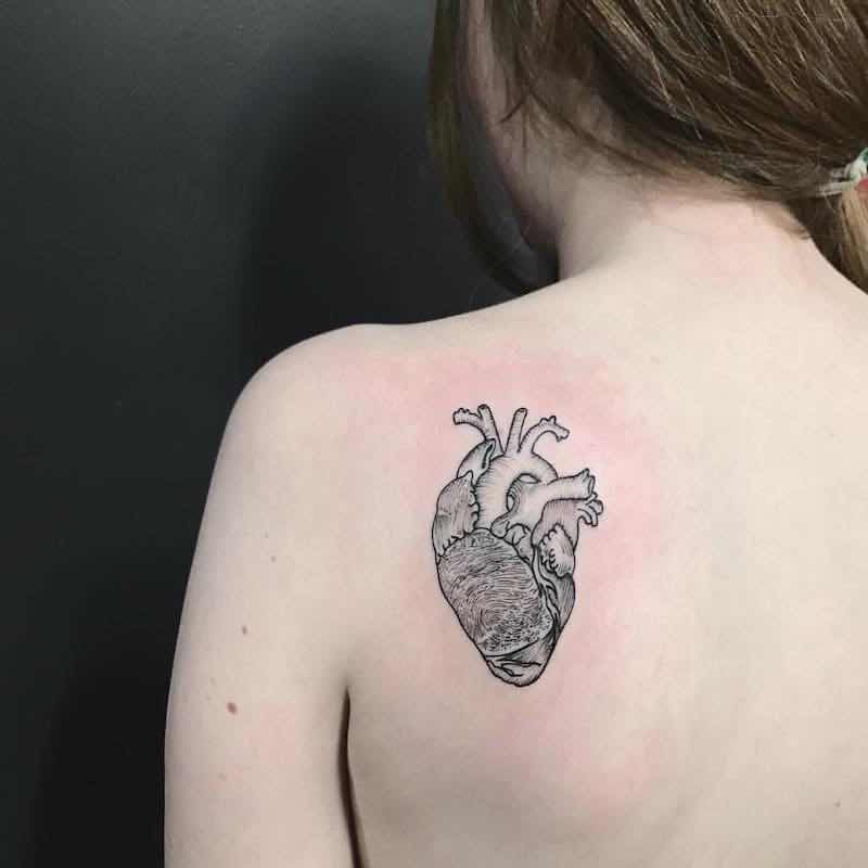 tatuaje de corazón perfecto para mujeres y hombres tatuaje de corazón perfecto para mujeres y hombres