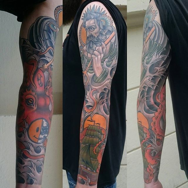Un tatuaje de Poseidón bastante bueno Un tatuaje de Poseidón bastante bueno