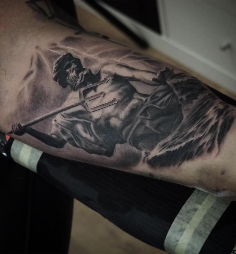 tatuaje de Poseidón para hombre tatuaje de Poseidón para hombre