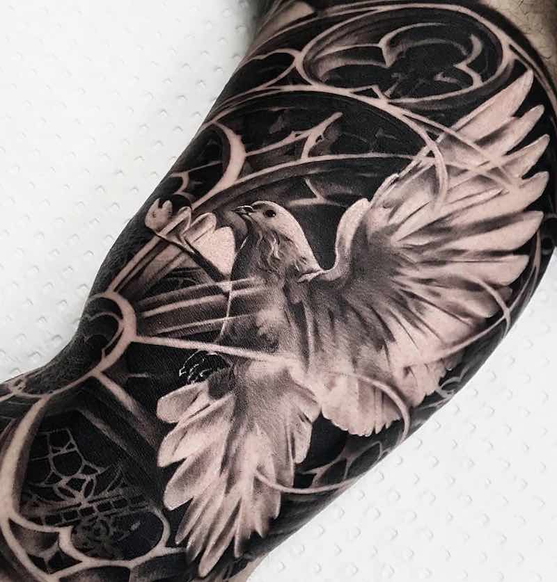 tatuaje de paloma para hombre tatuaje de paloma para hombre