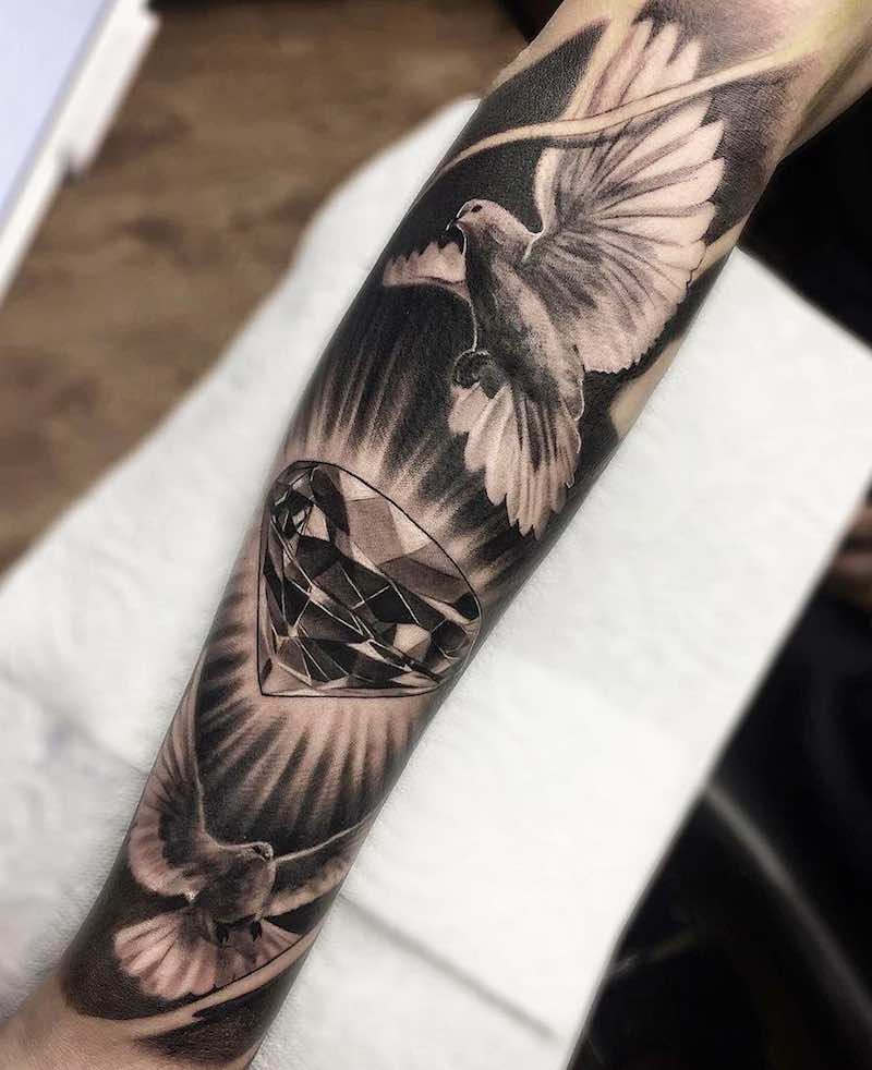 Fantástico tatuaje de paloma Fantástico tatuaje de paloma
