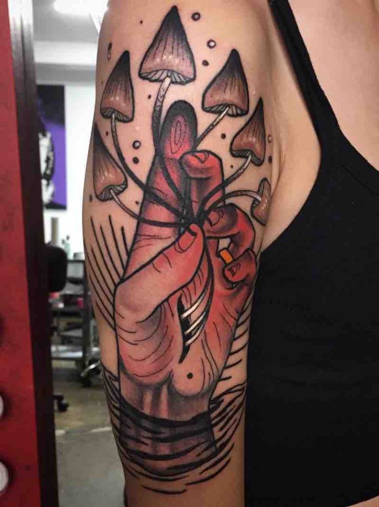 tatuaje de seta perfecto para mujeres tatuaje de seta perfecto para mujeres