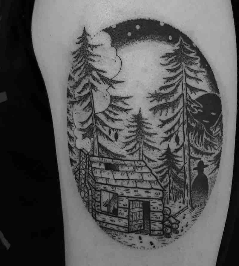 Persona con un tatuaje de casa Persona con un tatuaje de casa