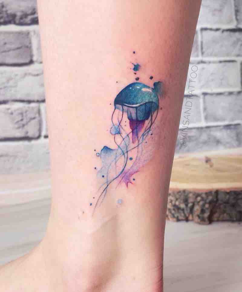 tatuaje de medusa perfecto para mujeres