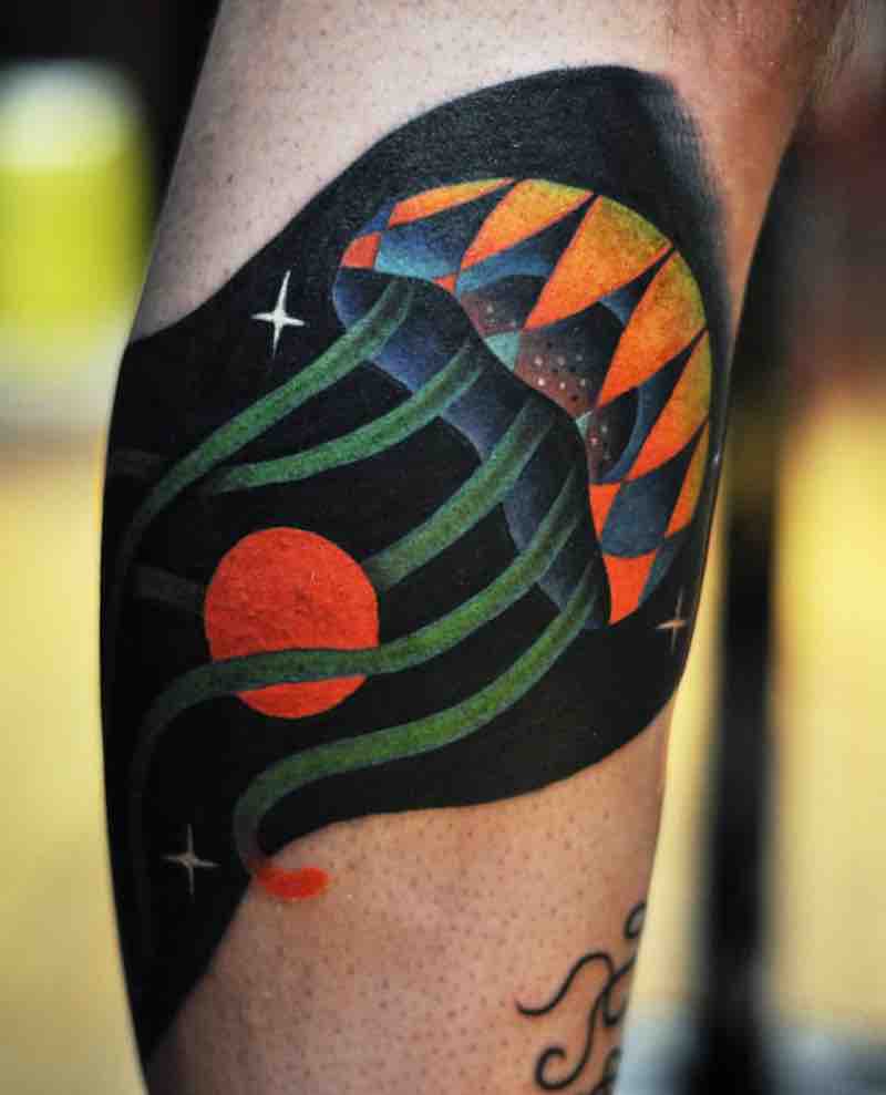 Un tatuaje de medusa muy interesante Un tatuaje de medusa muy interesante
